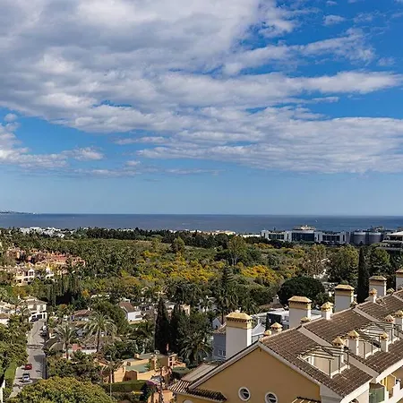 Classy Flat W/ Impressive Views Apartament *