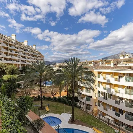 Classy Flat W/ Impressive Views Apartment Marbella