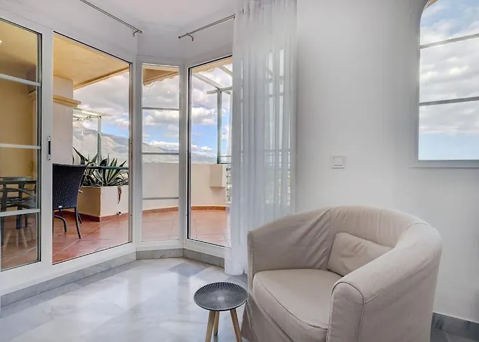 Classy Flat W/ Impressive Views Appartamento
