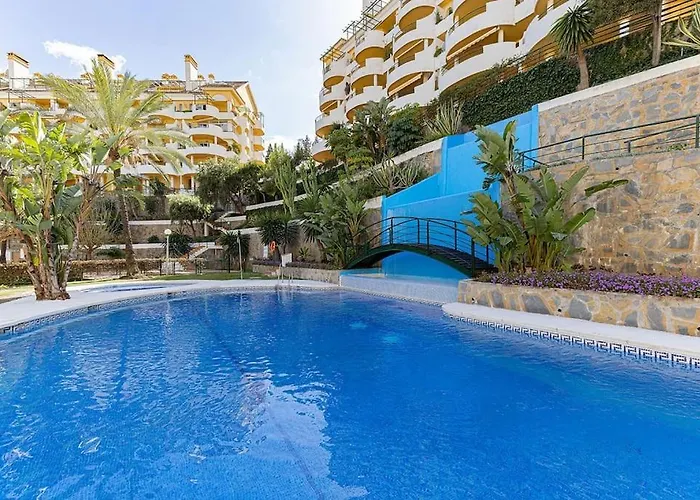 Classy Flat W/ Impressive Views Marbella