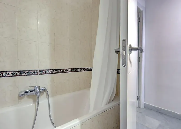 Classy Flat W/ Impressive Views Appartamento